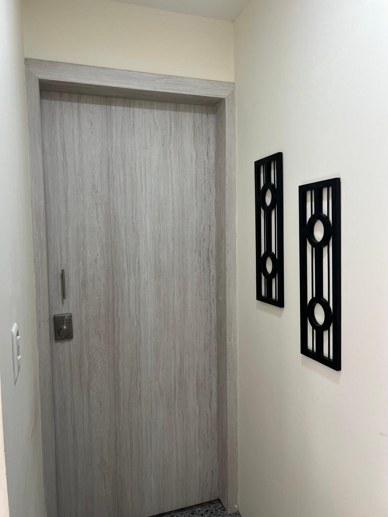 Exclusiva Y Elegante